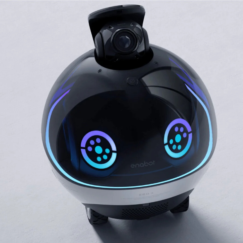 Умный домашний робот для всей семьи. Enabot EBO X